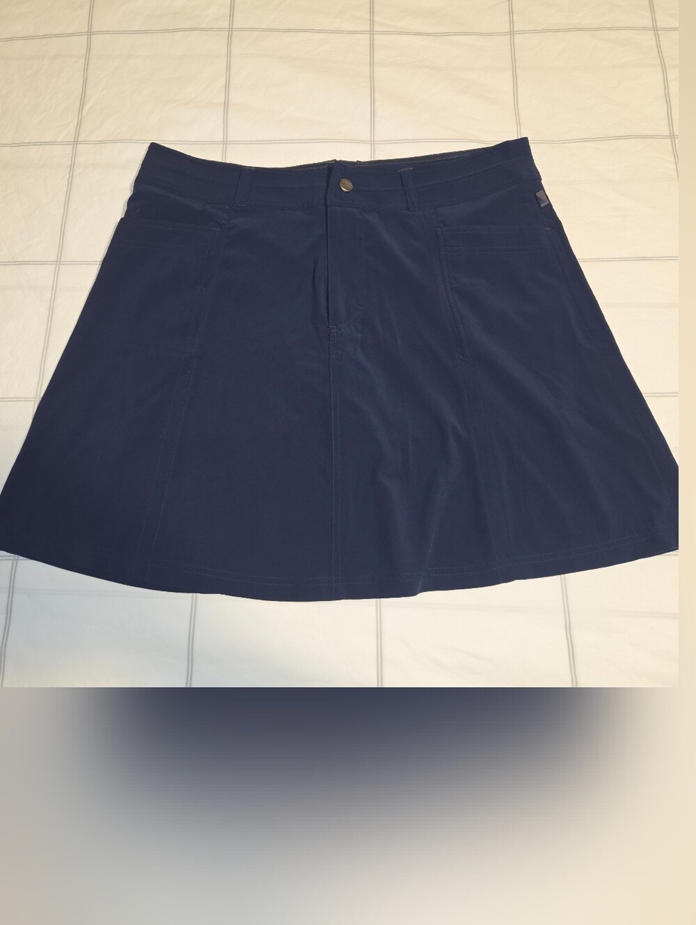 L.L. Bean Navy Comfort Trail Skort Size 12